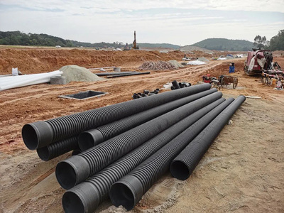 粵港澳大灣區(qū)(江門)農(nóng)產(chǎn)品交易流通中心項(xiàng)目建設(shè)進(jìn)展順利，主體工程有序推進(jìn)