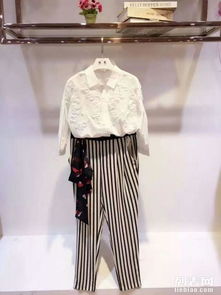 圖 西十二街女裝新品秋裝連衣裙風衣外折扣批發(fā)庫存貨源 廣州服裝 鞋帽 箱包