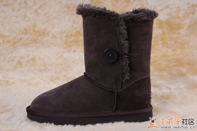 [服裝鞋帽]&ldquo;不怕冷&rdquo;現貨實拍:UGG雪地靴 5803款 腳底加毛加厚款, [復制鏈接]